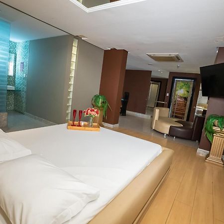 Motel Scala Сальвадор Экстерьер фото